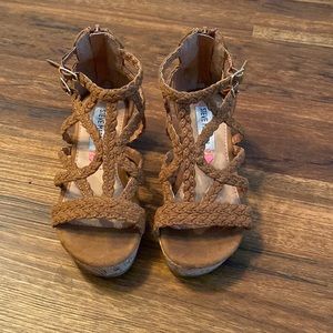 Girls Steve Madden cork wedges